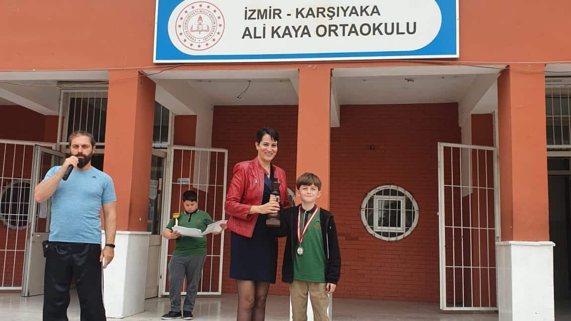 Atatürk'ü Anma Gençlik ve Spor Bayramı Satranç Turnuvasında İlçe Birinciliği